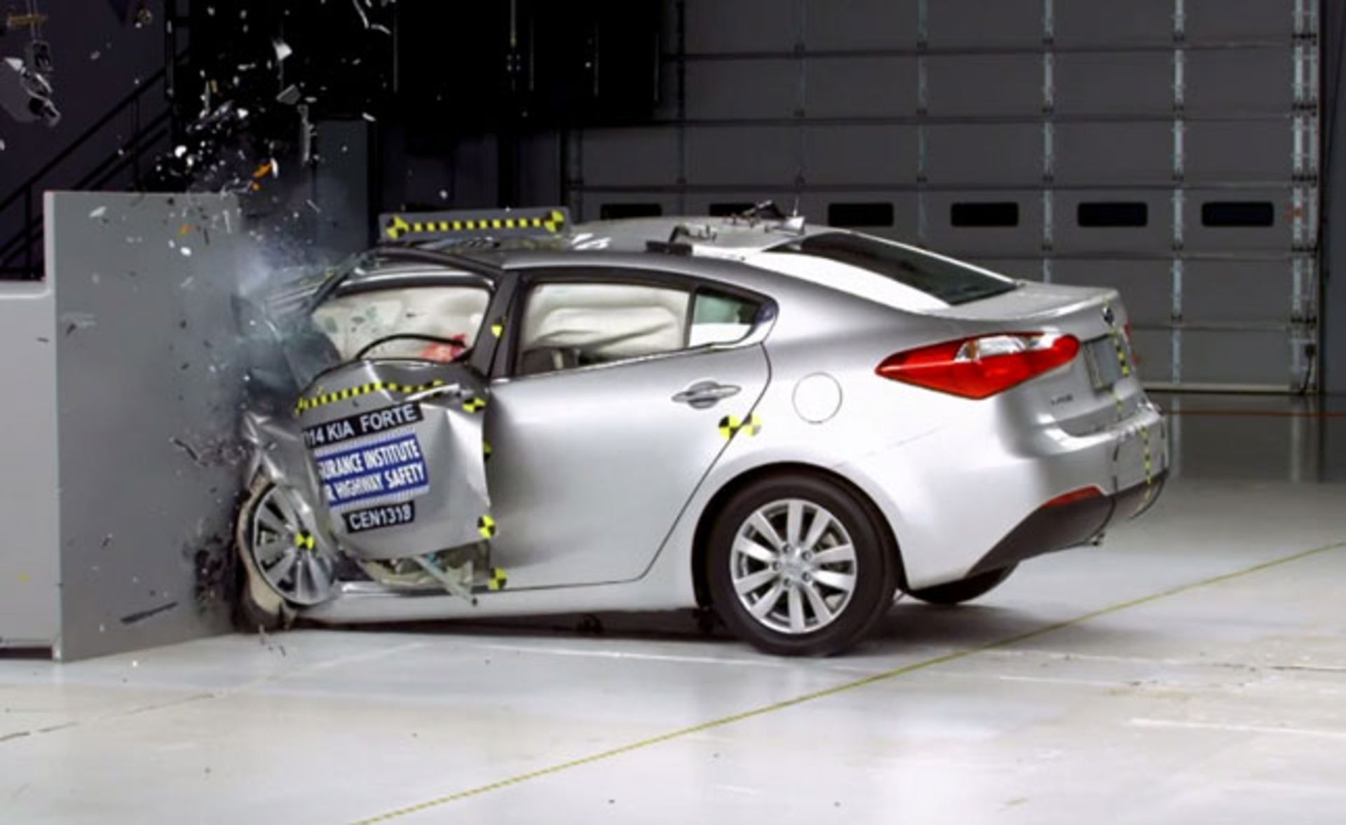 Kia-Forte-crash-test