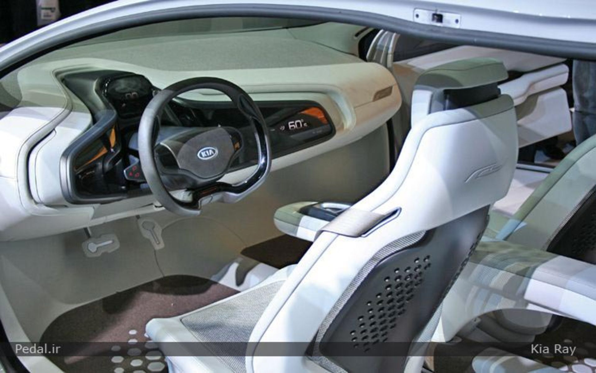 Kia Ray Hybrid Concept Interior