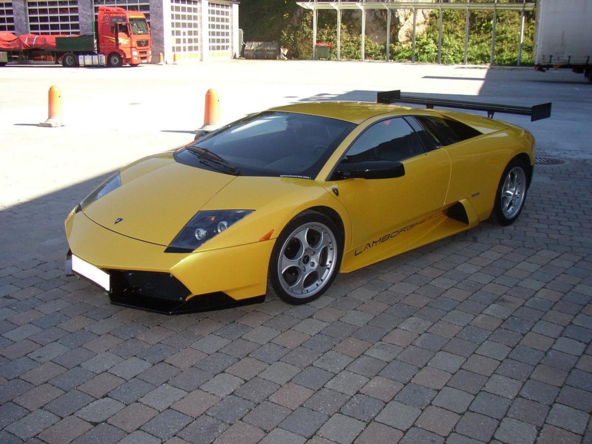 Lamborghini Murcielago SV body kit by DMC