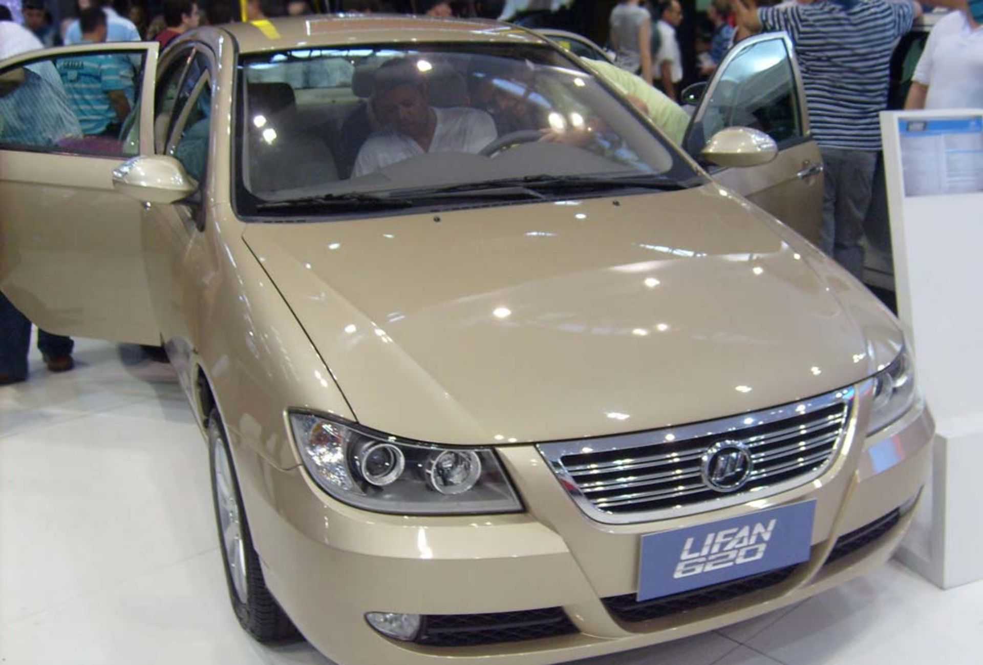 lifan 620 exterior