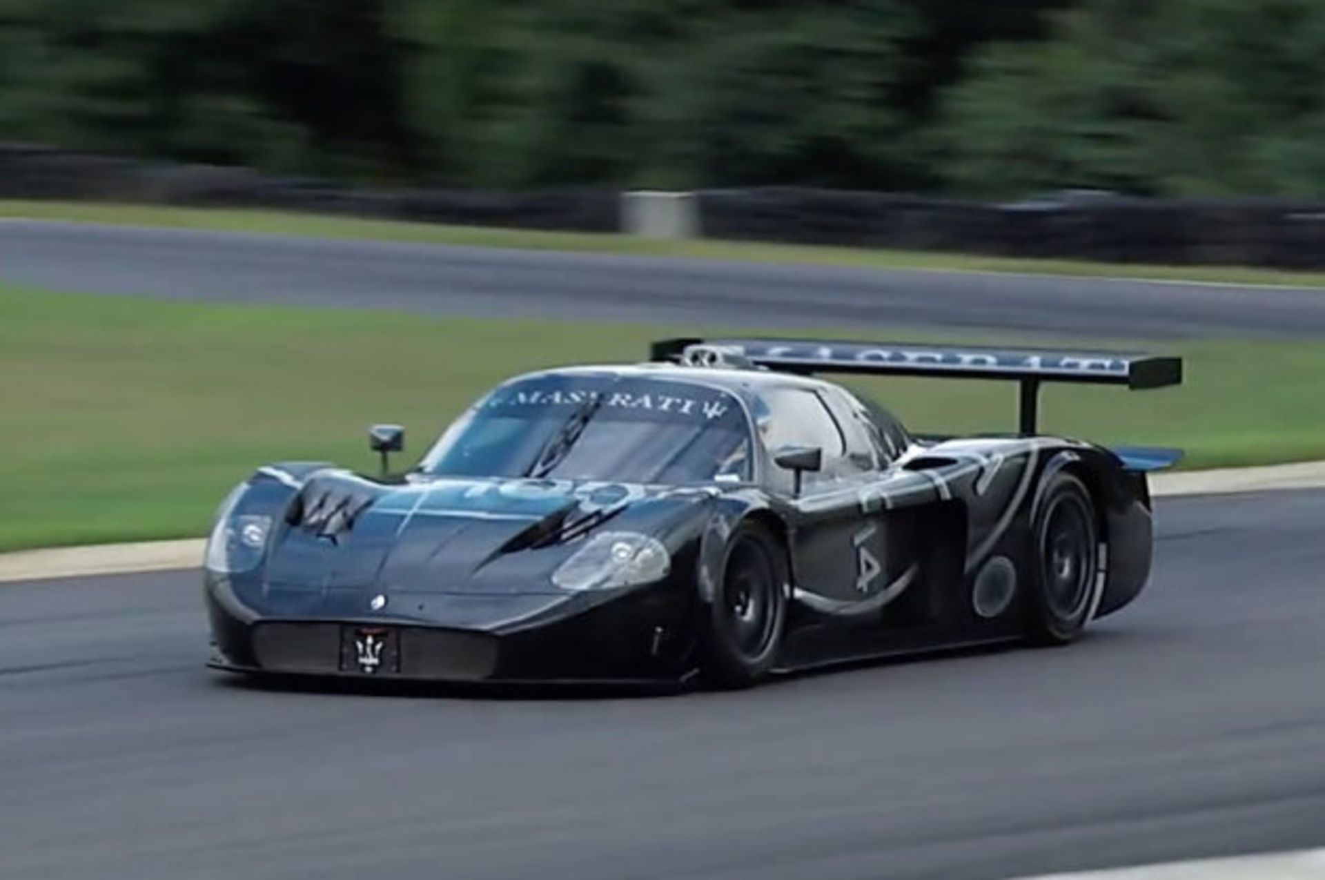 Maserati MC12 GT1 Centenario (1)