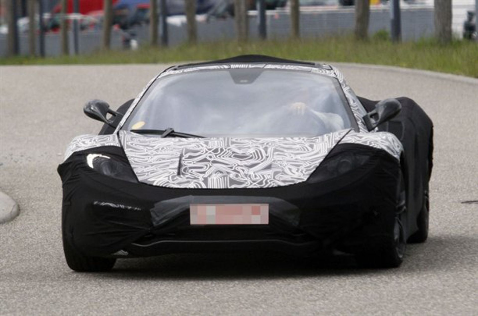 McLaren New SuperSport