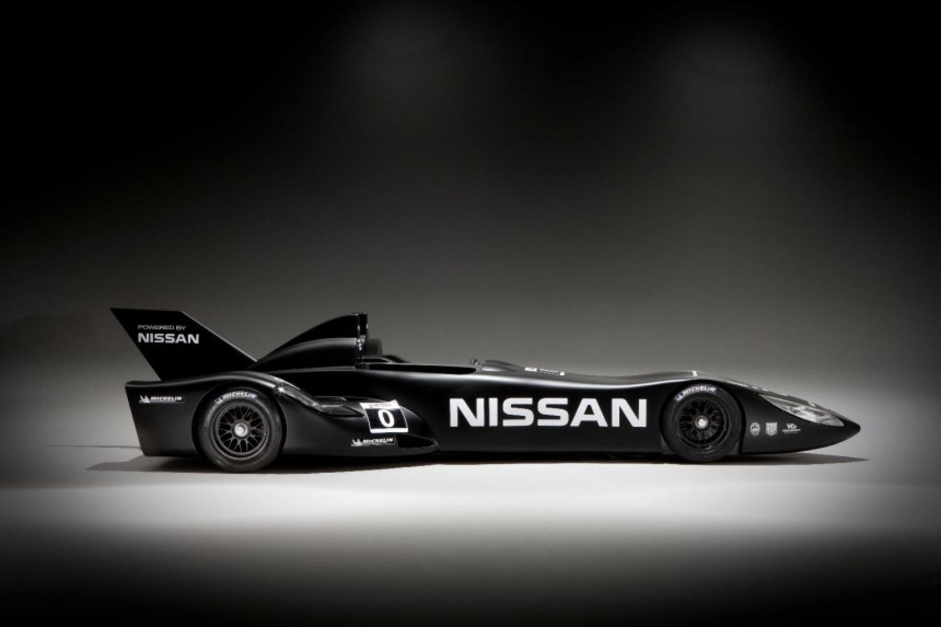 Nissan-DeltaWing-side