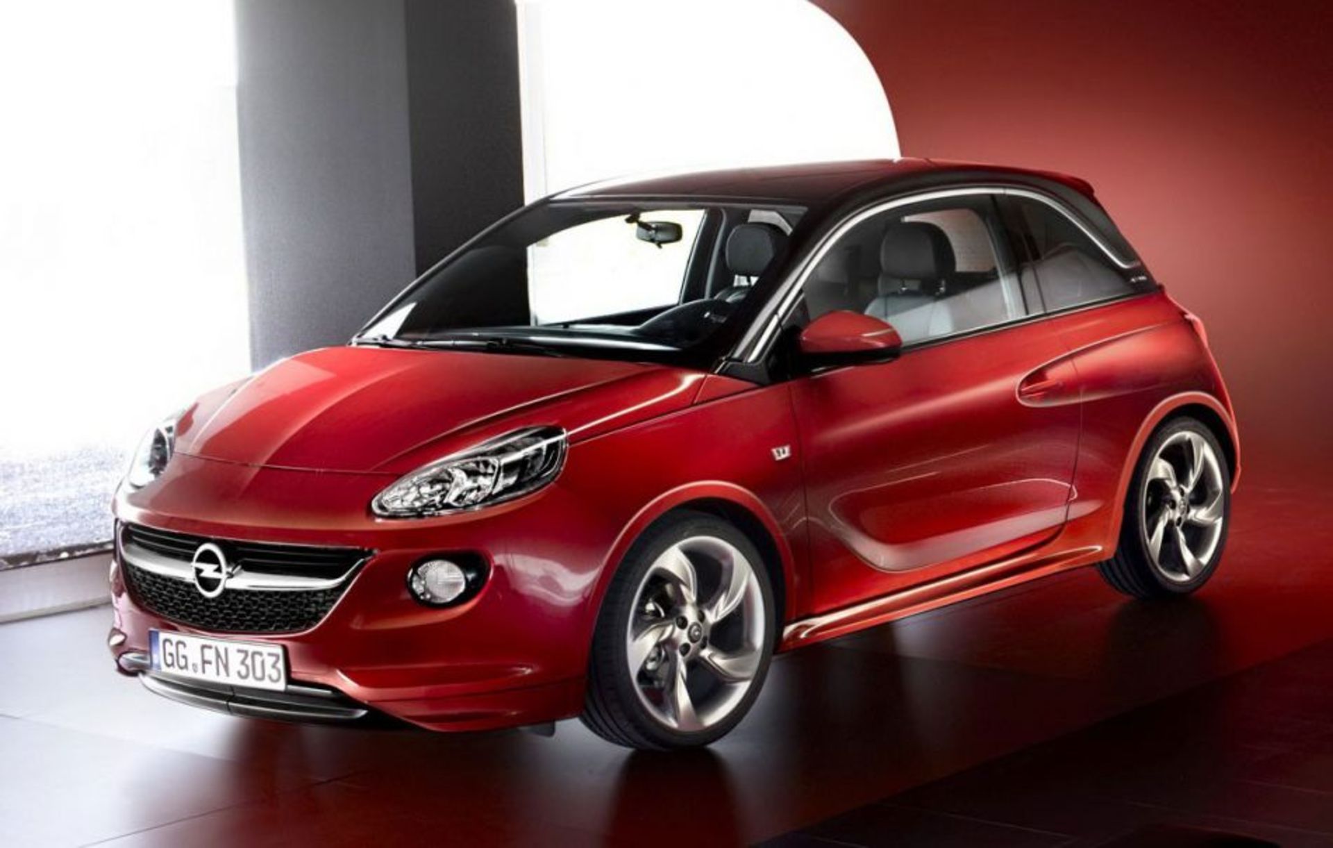 Opel Adam 2013