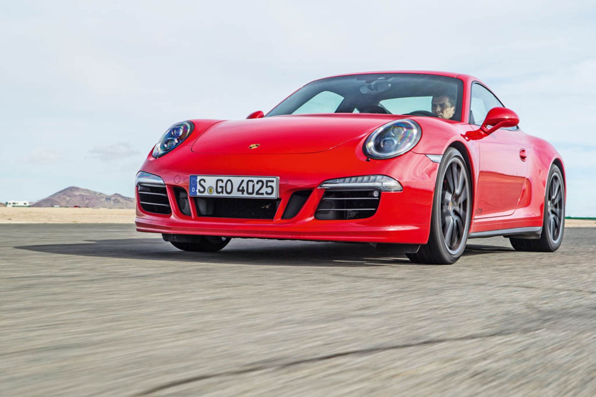 Porsche 911 GTS