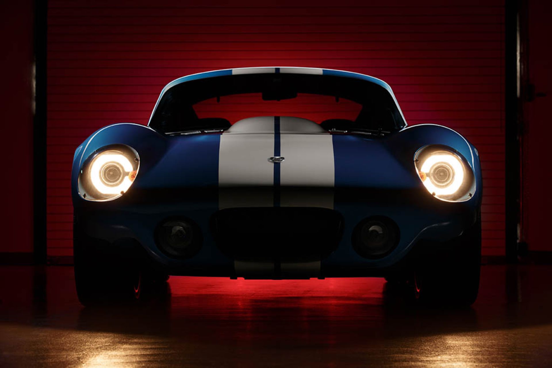 Renovo Coupe 01