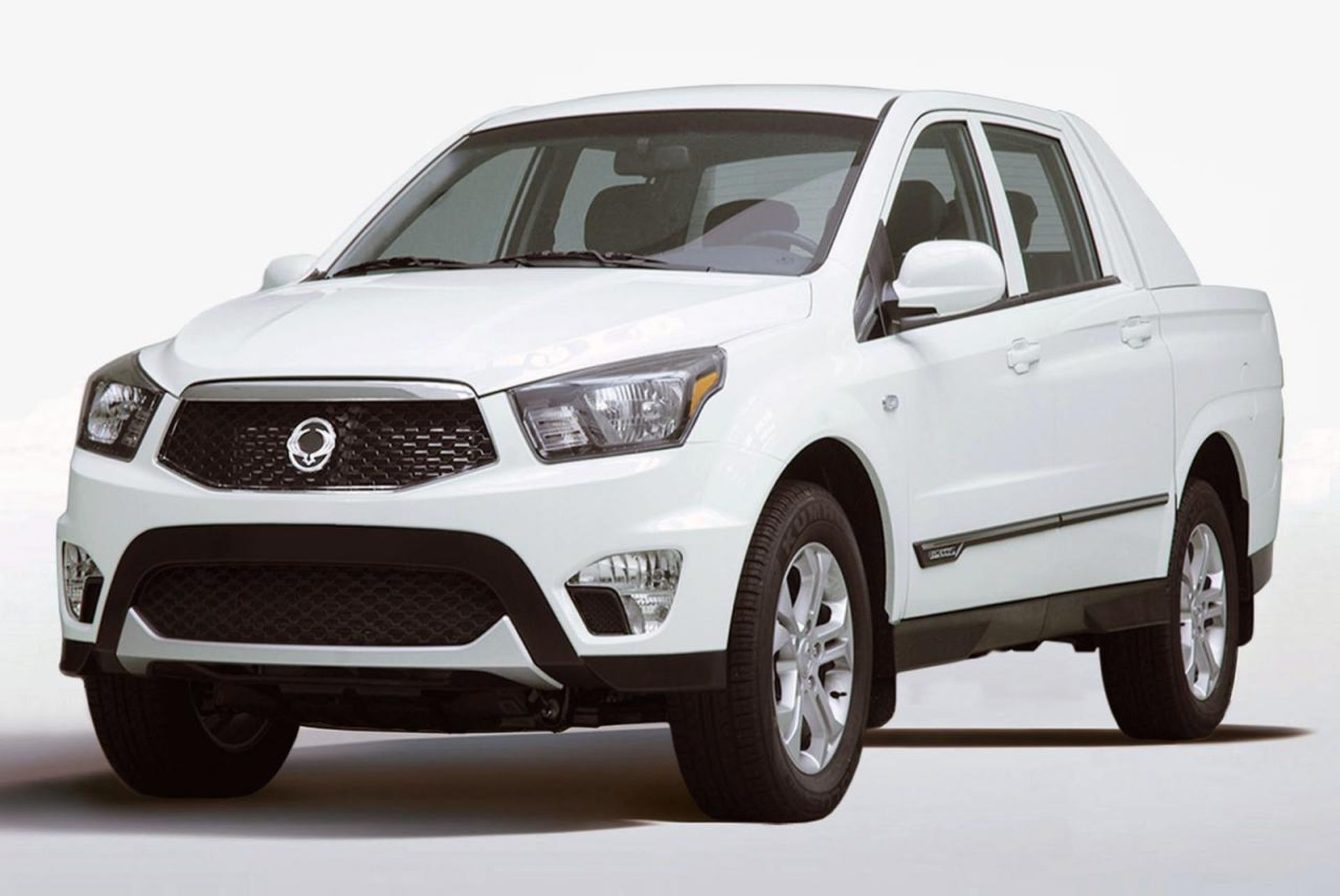 SsangYong SUT-1 revealed in Frankfurt