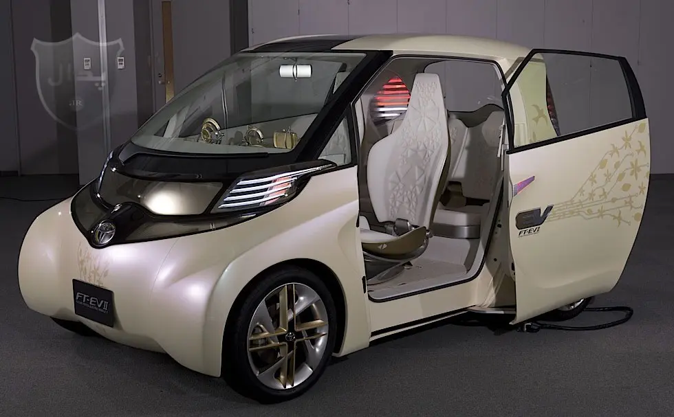 TOYOTA FT_EV_II