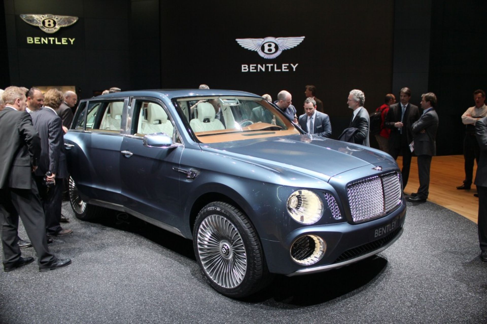 bentley exp 9 f concept