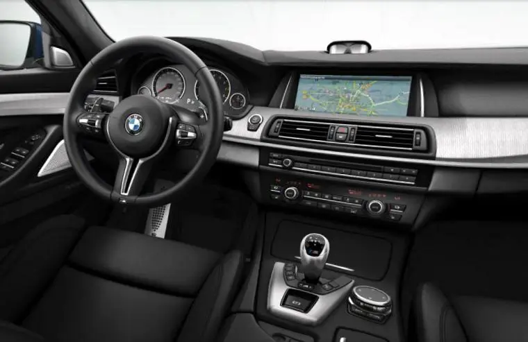 facelifted F10 BMW M5 interior