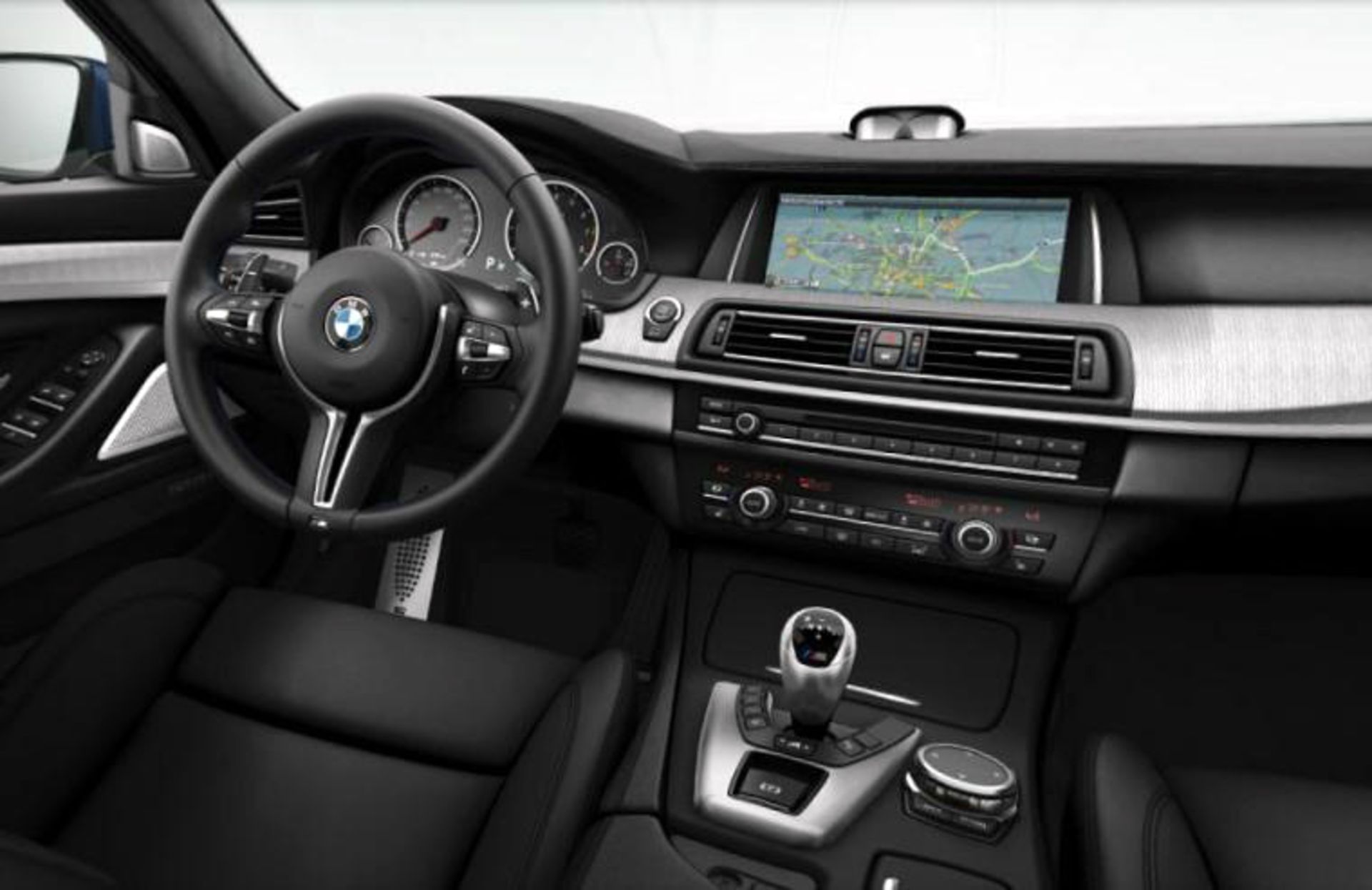 facelifted F10 BMW M5 interior