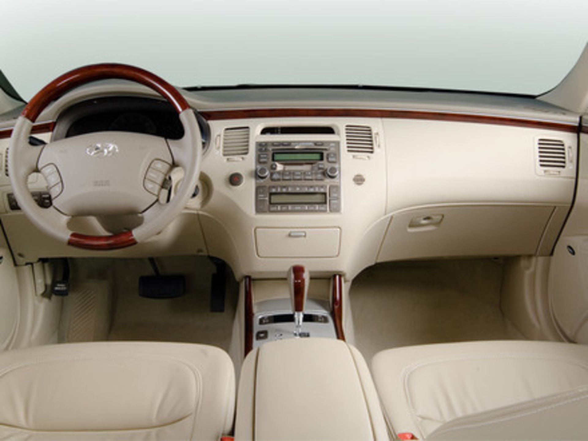 hyundai azera limited dashboard