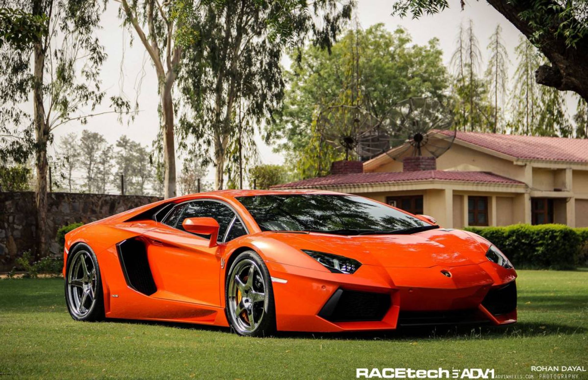 ADV.1 Lamborghini Aventador