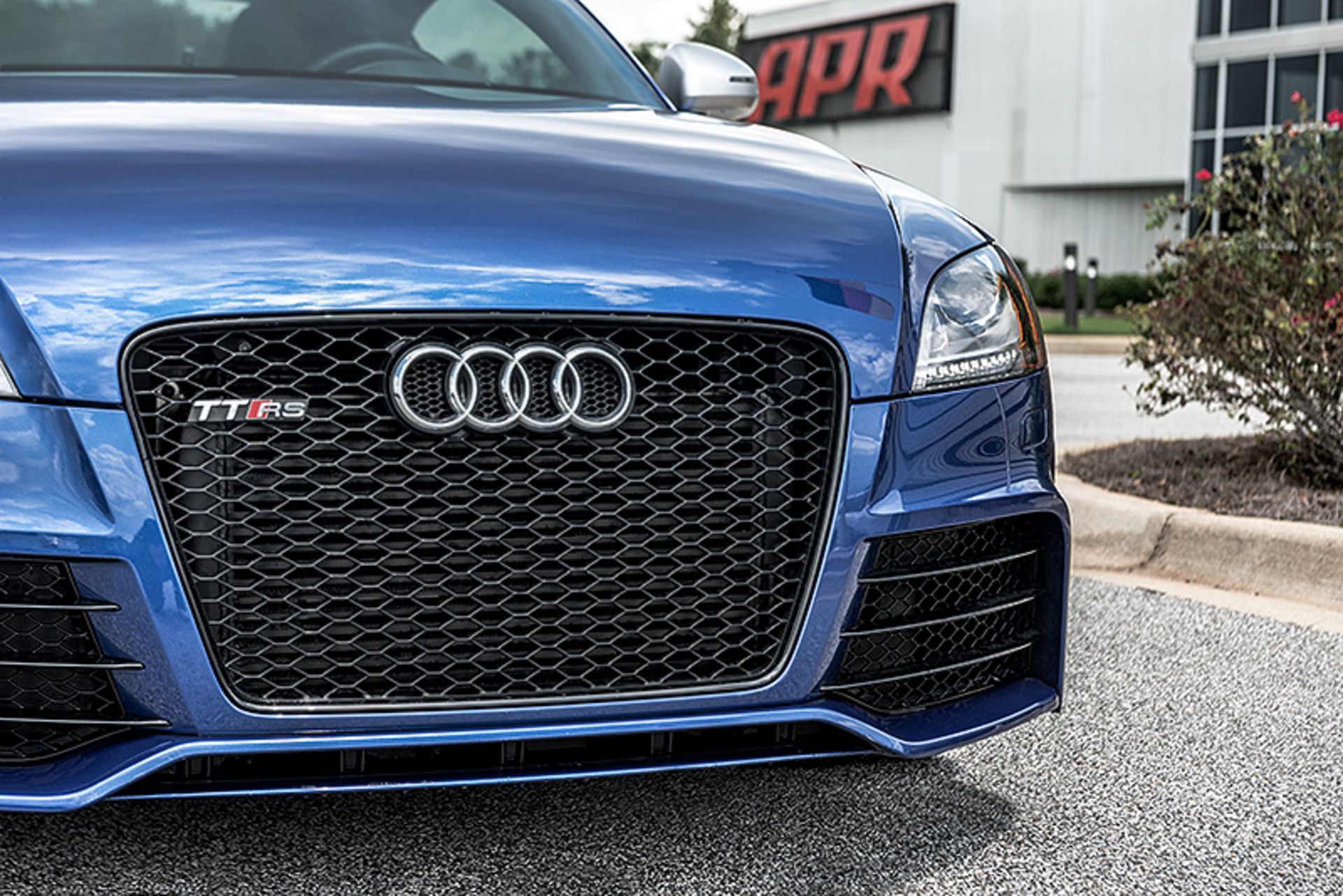 intercooler_25tfsi_ttrs_front_installed-1