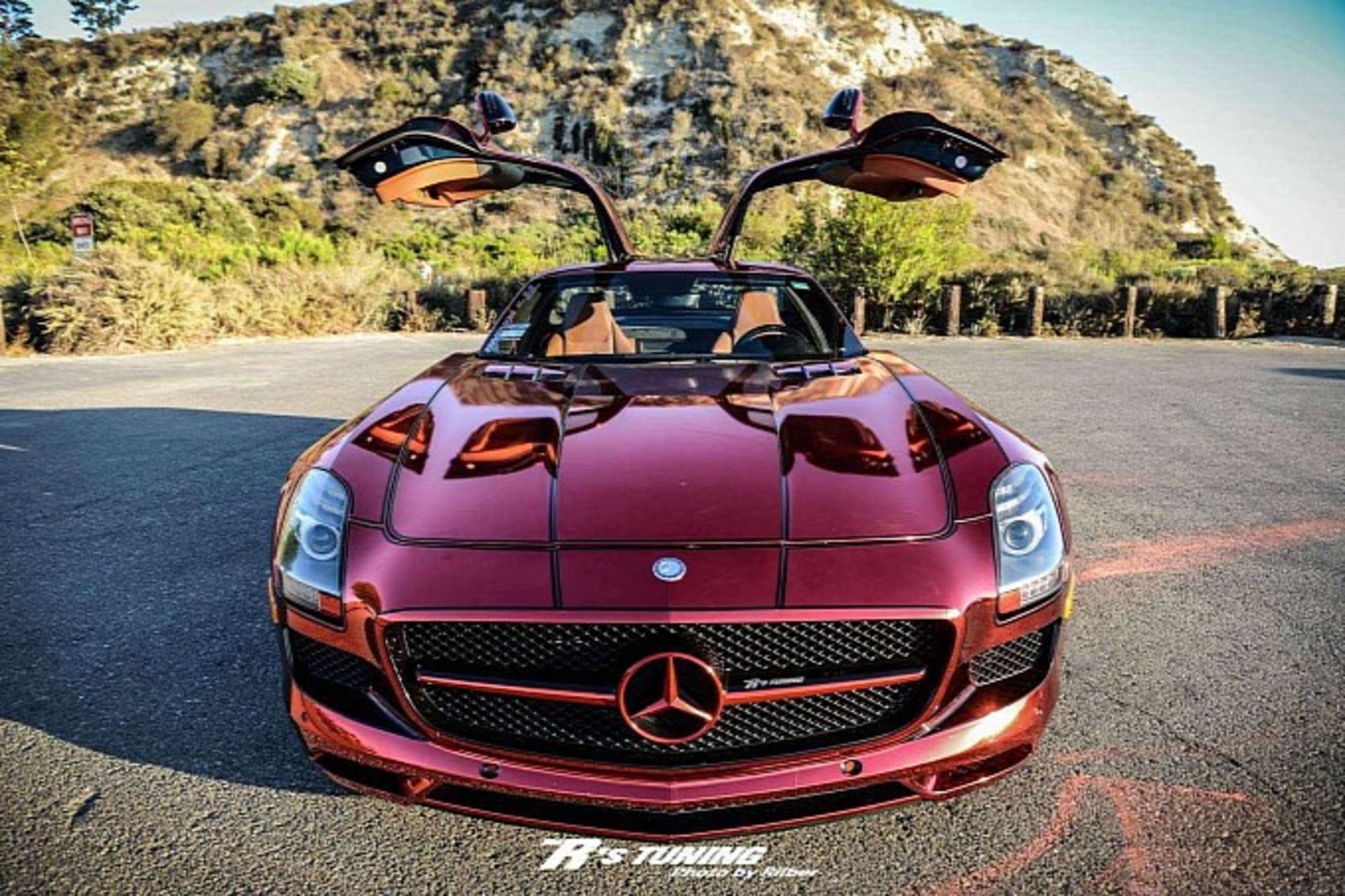 iron-man-red-chrome-sls-amg-photo-gallery-medium_9