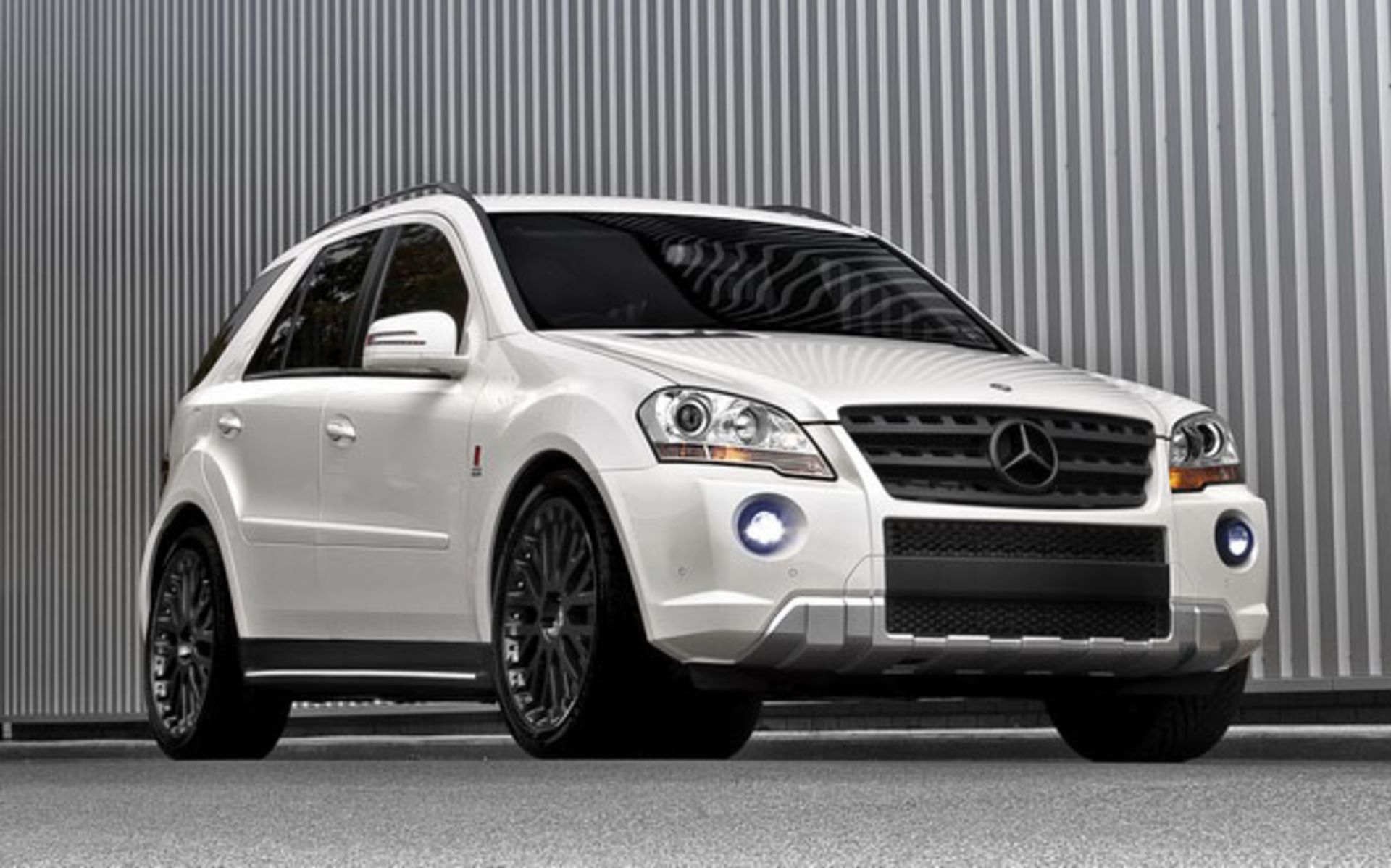  Mercedes ML350 Bluetech by kahn Design
