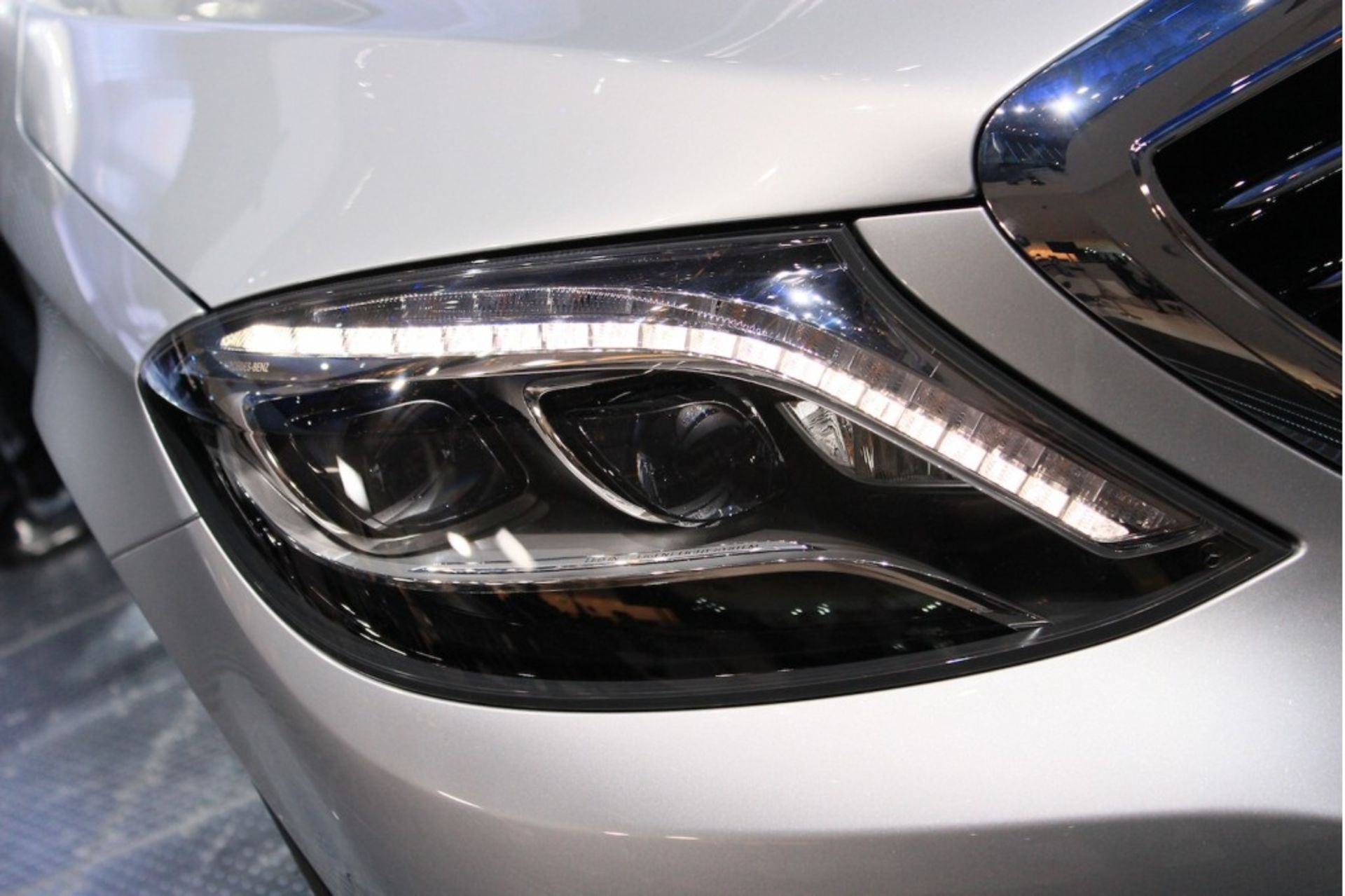 mercedes-benz-s500-plug-in-hybrid-2013-frankfurt-auto-show_4