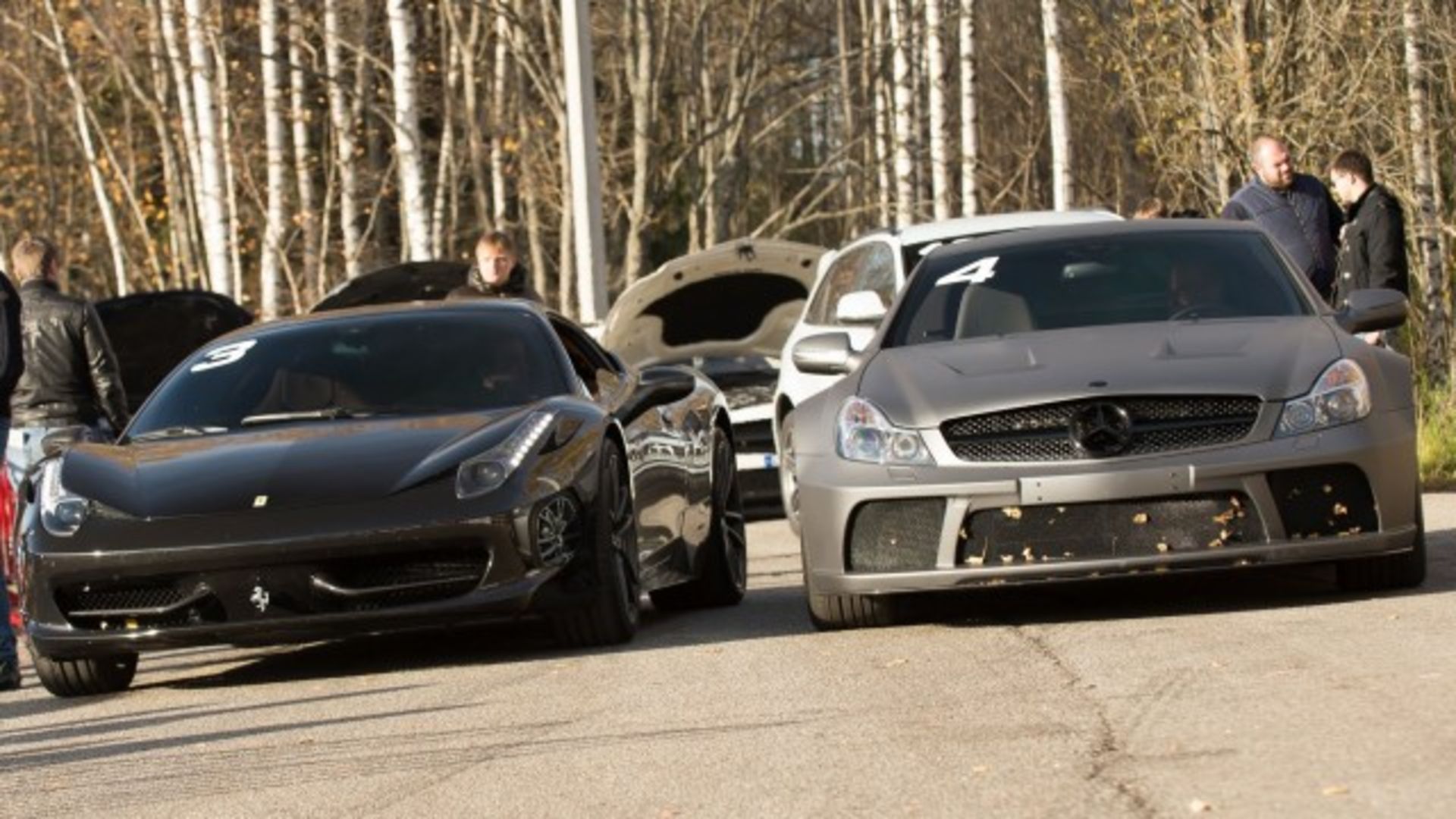 mercedes-sl65-amg-bs-vs-ferrari-458-italia-640x360