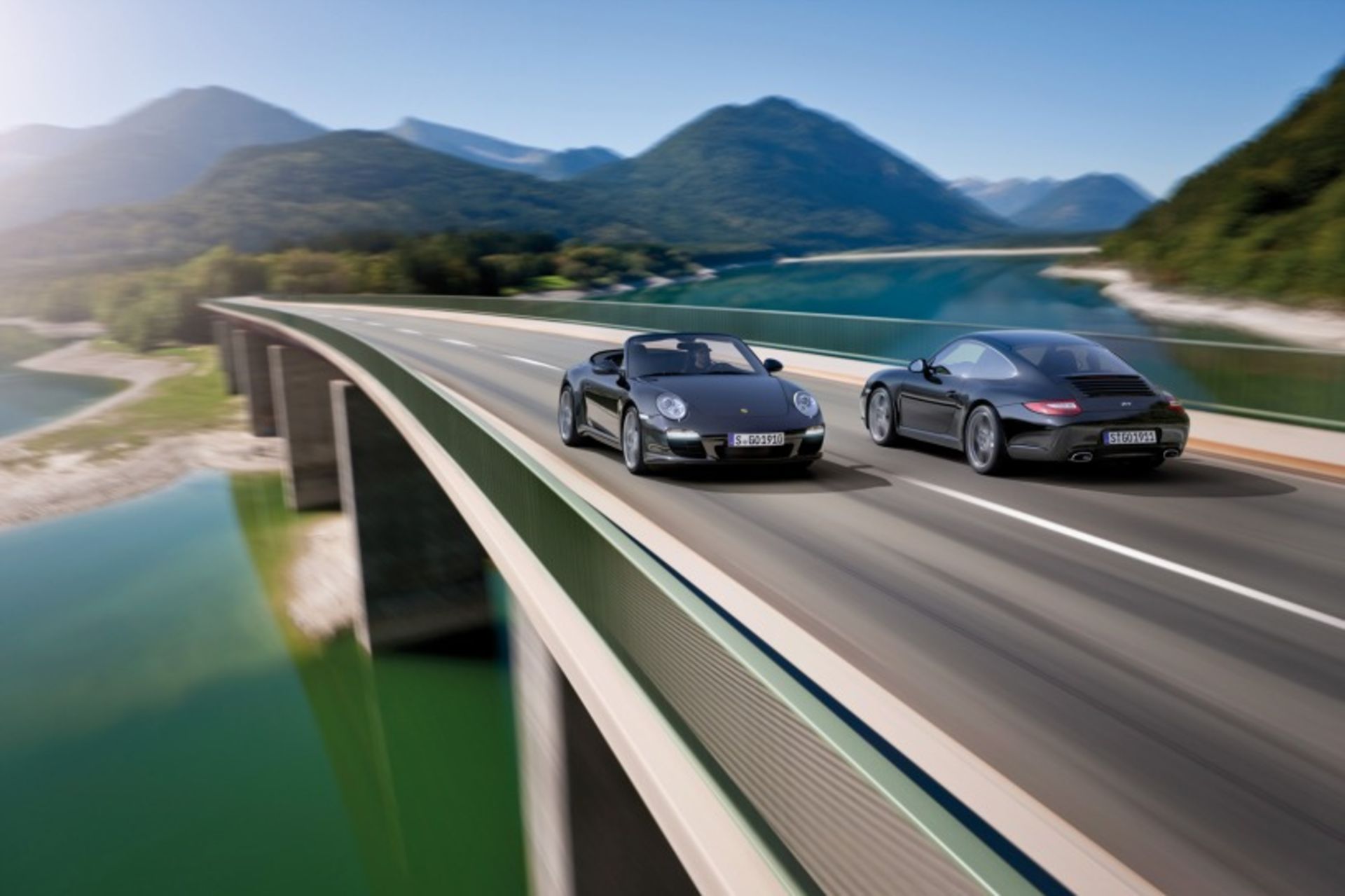 porsche 911 black group