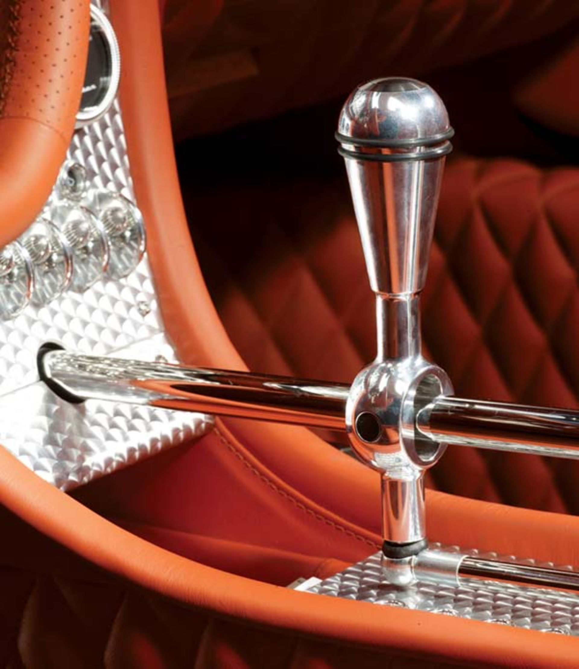 spyker_c8_aileron_coupe+shifter