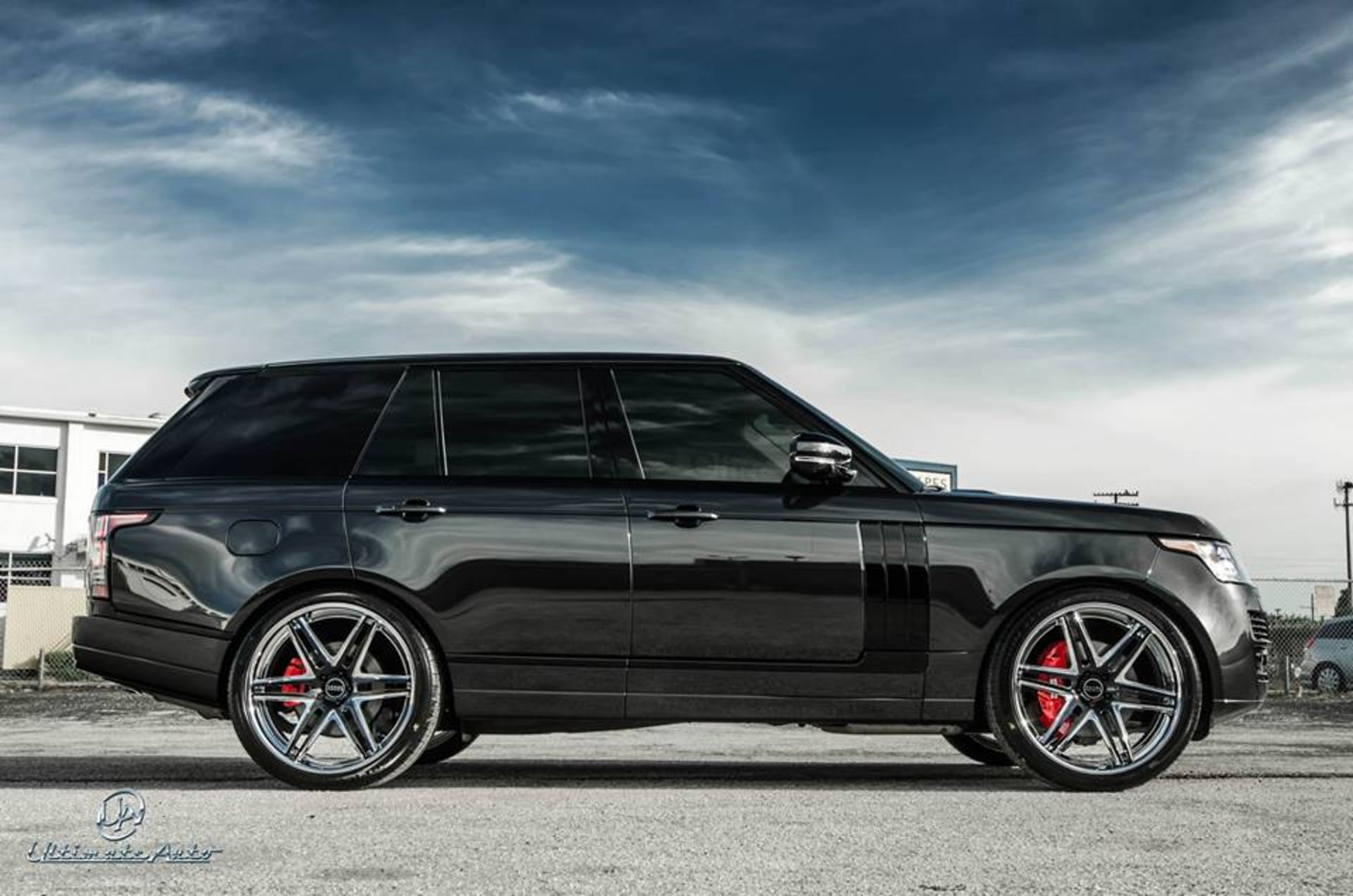 ultimate-auto-puts-the-2013-range-rover-on-24-vellano-wheels-photo-gallery_5
