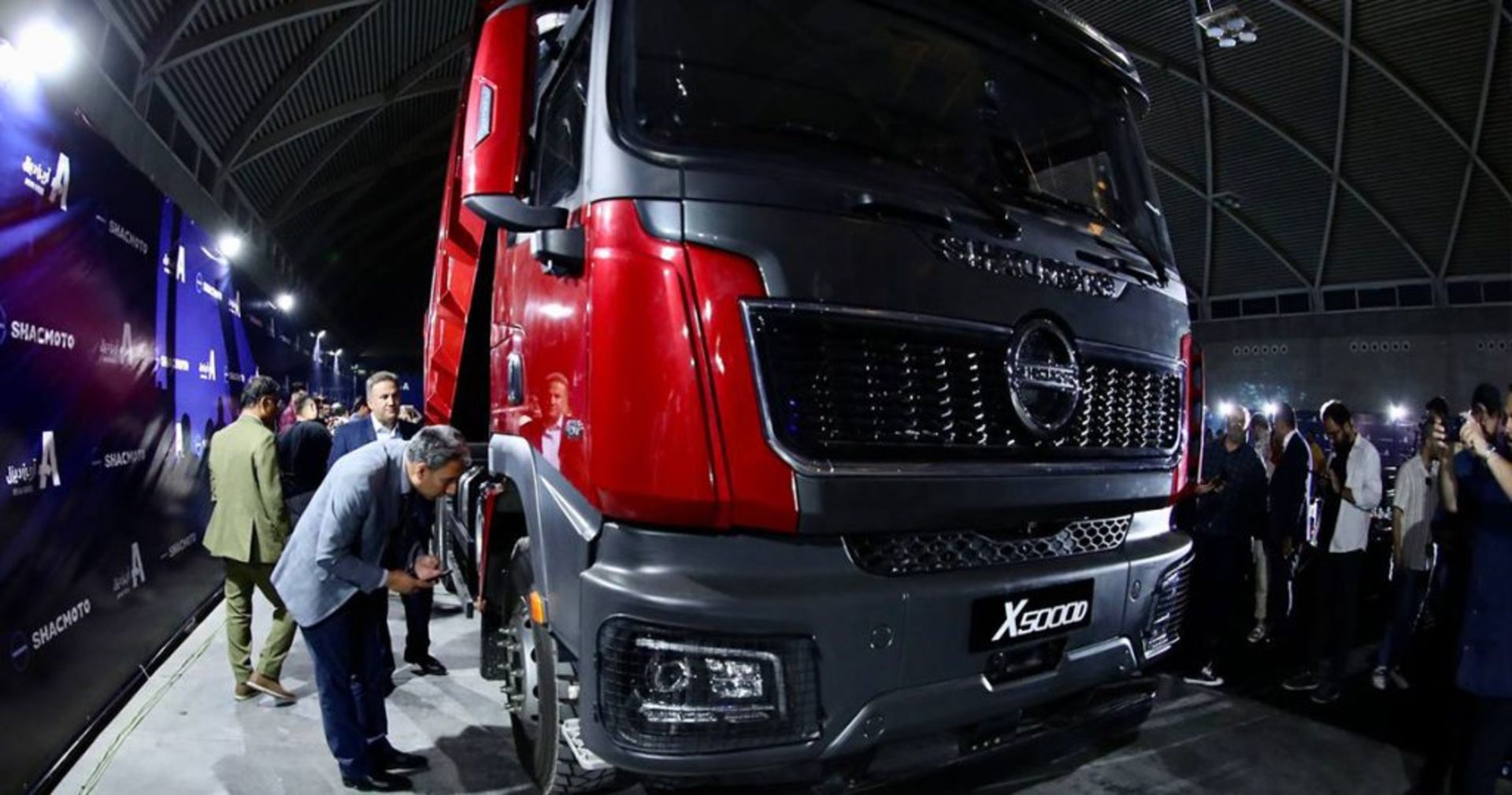معرفی شکموتو x5000d