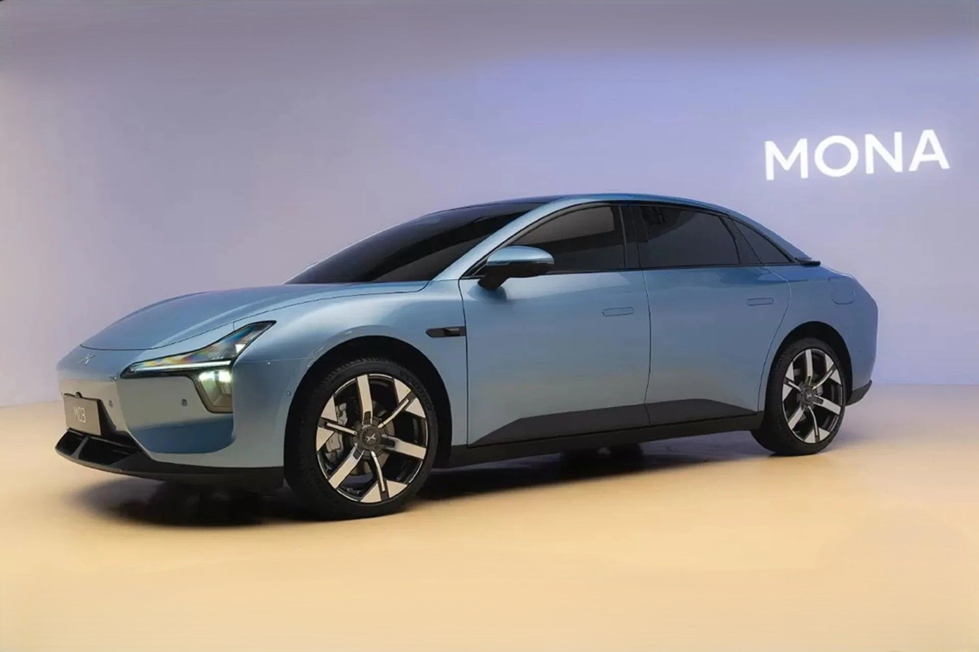 xpeng mona m03