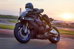 یاماها YZF-R1M