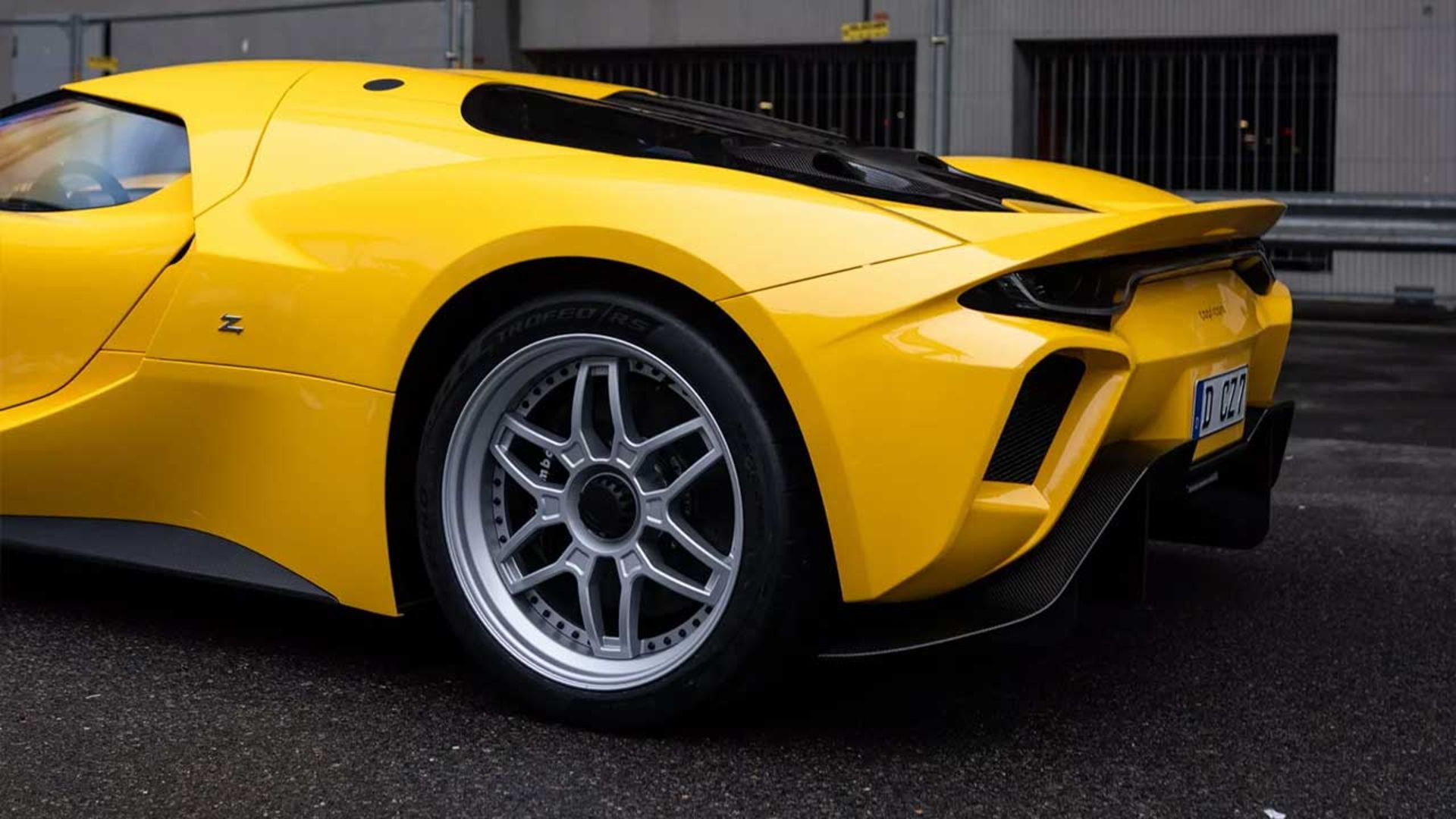 کاپریکورن ۰۱ زاگاتو 