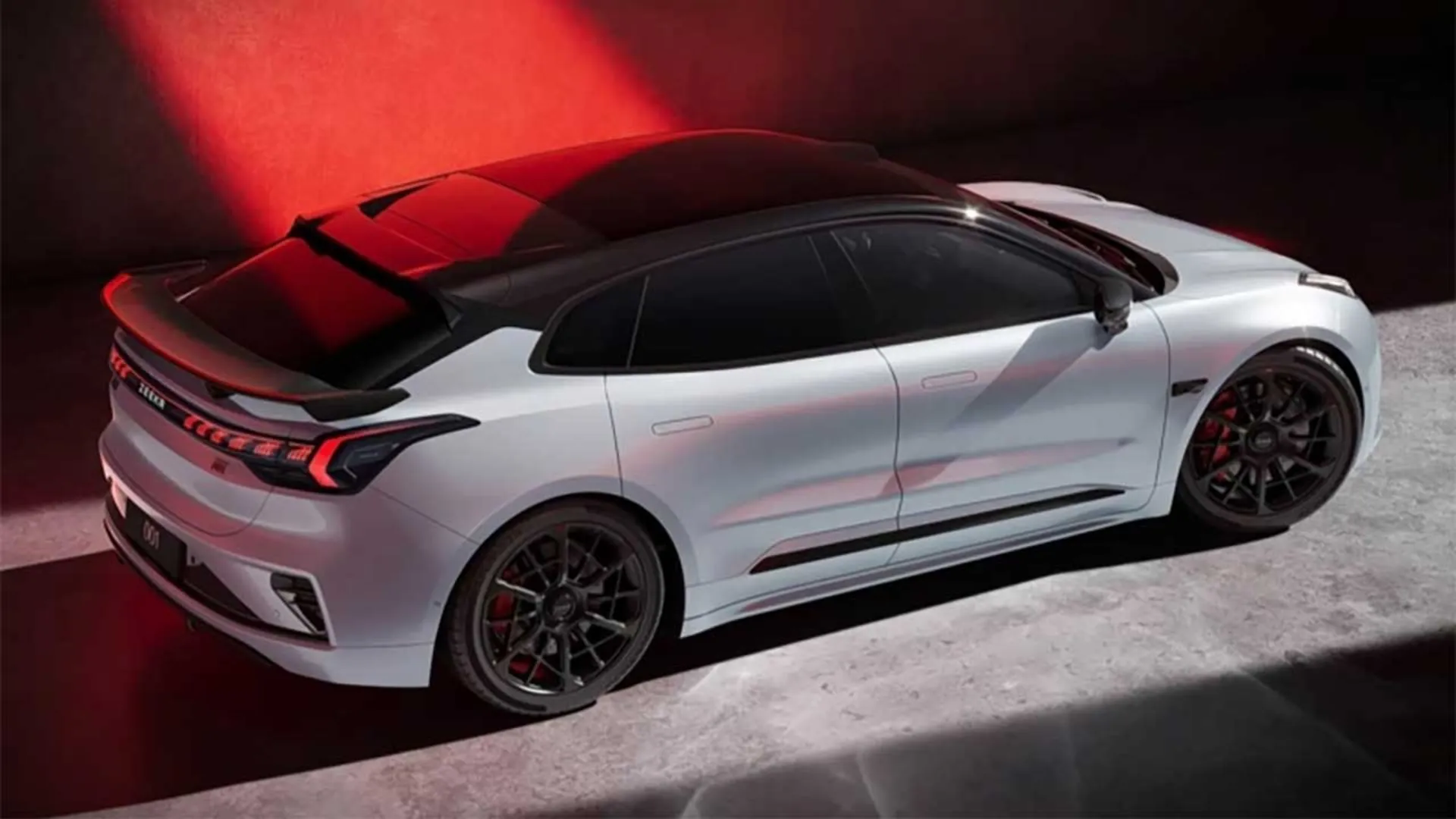 زیکر 001 نسخه پنج‌سالگی