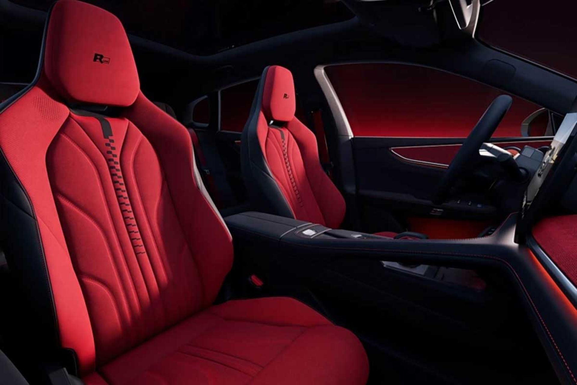 زیکر 001 نسخه پنج‌سالگی